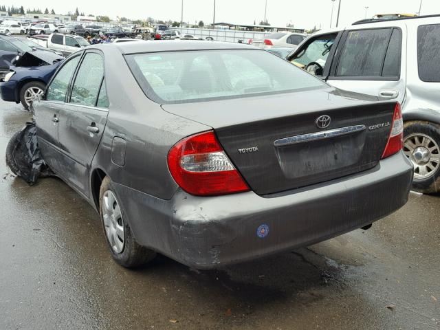 4T1BE32K93U697543 - 2003 TOYOTA CAMRY LE GRAY photo 3