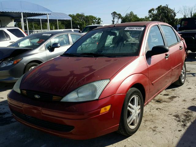 1FAFP34P02W122751 - 2002 FORD FOCUS SE RED photo 2