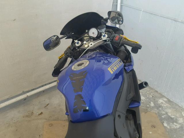 JYARJ06E36A032463 - 2006 YAMAHA YZFR6 L BLUE photo 5