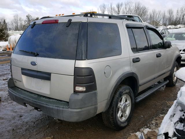 1FMZU72E34UB95356 - 2004 FORD EXPLORER X SILVER photo 4