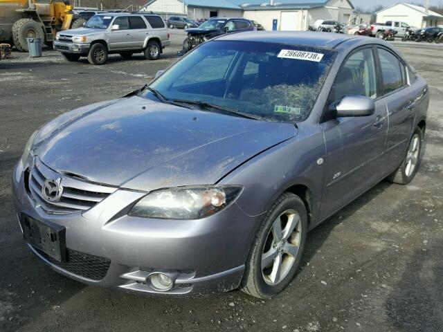 JM1BK123761433818 - 2006 MAZDA 3 S GRAY photo 2