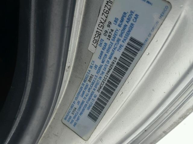 3VWCC21C1YM425919 - 2000 VOLKSWAGEN NEW BEETLE ნაცრისფერი ფოტო 10