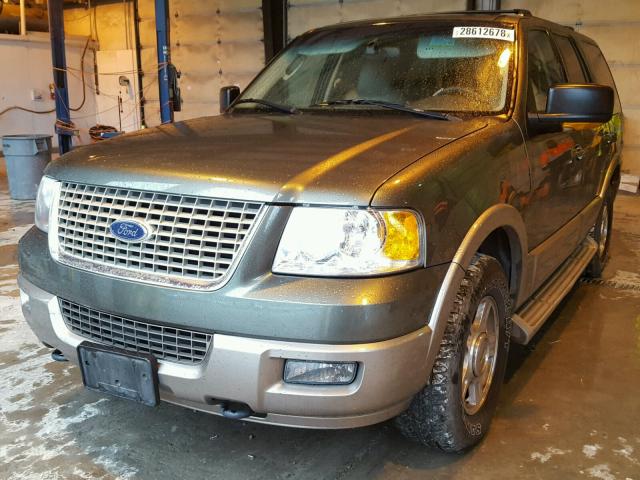 1FMFU18L14LA60744 - 2004 FORD EXPEDITION GREEN photo 2