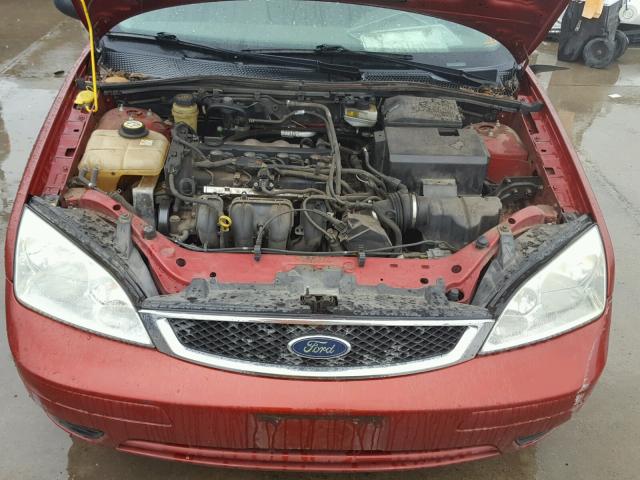 1FAFP34N75W245305 - 2005 FORD FOCUS ZX4 RED photo 7