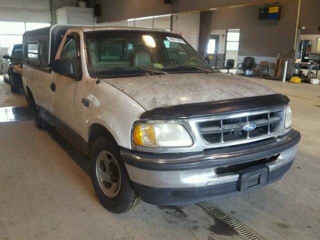 1FTDF1721VNB70276 - 1997 FORD F150 WHITE photo 1