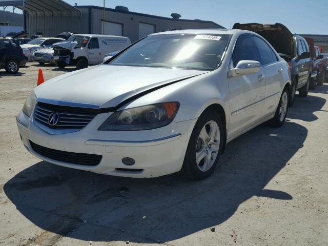 JH4KB16608C001629 - 2008 ACURA RL WHITE photo 2