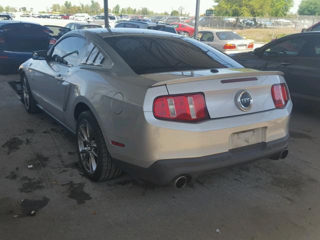 1ZVBP8CFXC5215604 - 2012 FORD MUSTANG GT SILVER photo 3