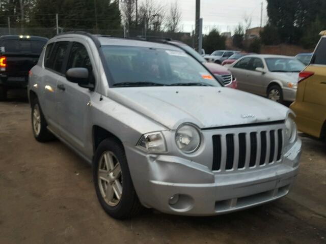 1J8FF47W77D142478 - 2007 JEEP COMPASS SILVER photo 1