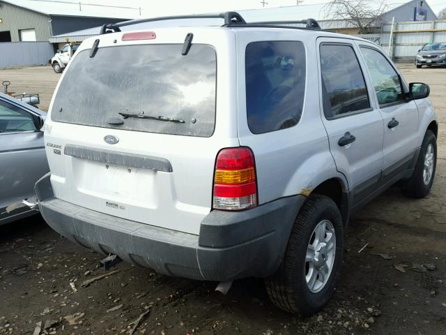 1FMYU931X3KA12340 - 2003 FORD ESCAPE XLT SILVER photo 4