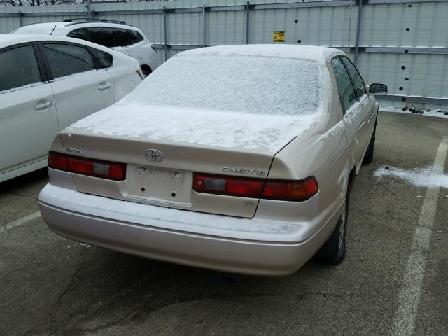 4T1BF22K7XU929909 - 1999 TOYOTA CAMRY LE TAN photo 4