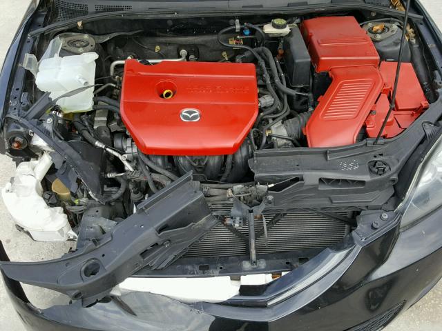 JM1BK344161458764 - 2006 MAZDA 3 HATCHBAC BLACK photo 7