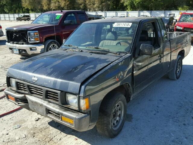 1N6SD16S7PC368158 - 1993 NISSAN TRUCK KING BLACK photo 2