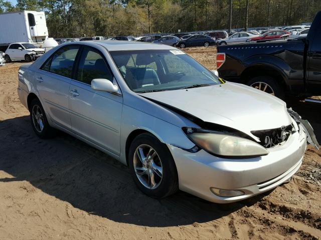 4T1BE32K24U845646 - 2004 TOYOTA CAMRY LE SILVER photo 1