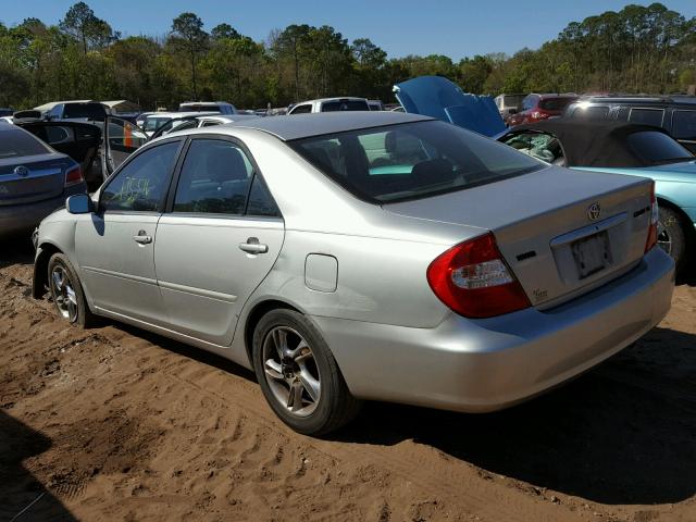 4T1BE32K24U845646 - 2004 TOYOTA CAMRY LE SILVER photo 3