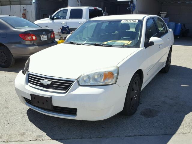 1G1ZT58N58F147279 - 2008 CHEVROLET MALIBU LT WHITE photo 2