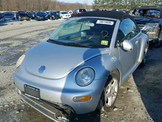 3VWCD31Y54M342017 - 2004 VOLKSWAGEN NEW BEETLE 蓝色 照片 2