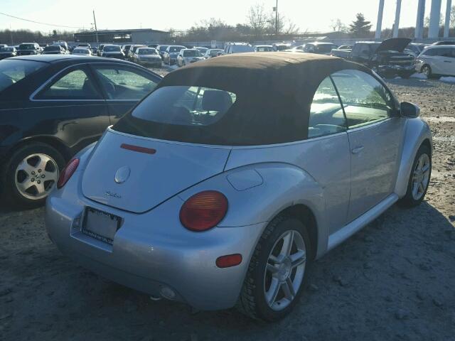 3VWCD31Y54M342017 - 2004 VOLKSWAGEN NEW BEETLE 蓝色 照片 4