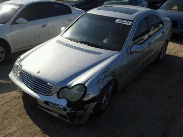 WDBRF61J01F052211 - 2001 MERCEDES-BENZ C 240 SILVER photo 2