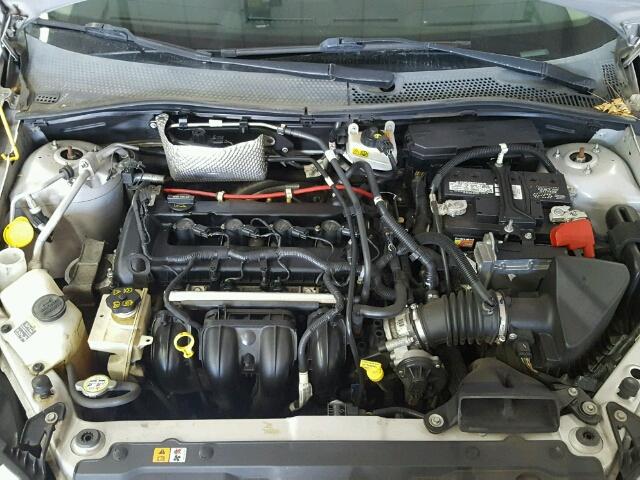 1FAHP35N98W189671 - 2008 FORD FOCUS SE GRAY photo 7