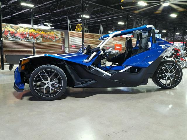 57XAAPFAXG7117345 - 2016 POLARIS SLINGSHOT BLUE photo 5