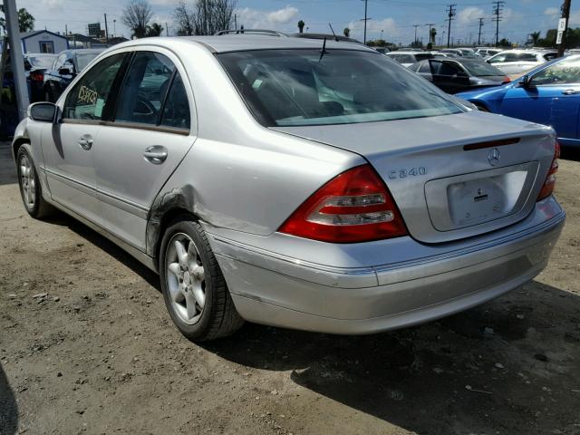 WDBRF61J23F352335 - 2003 MERCEDES-BENZ C 240 SILVER photo 3