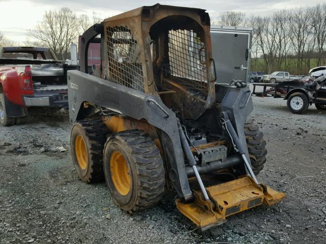 1T0320DAVBG211142 - 2011 JOHN SKIDSTEER YELLOW photo 1