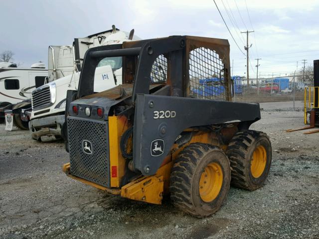 1T0320DAVBG211142 - 2011 JOHN SKIDSTEER YELLOW photo 4