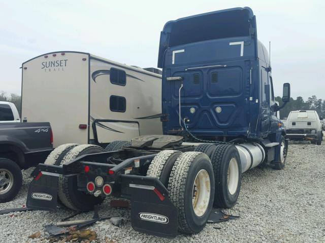 1FUJGLDRXCLAY4840 - 2012 FREIGHTLINER CASCADIA 1 BLUE photo 4