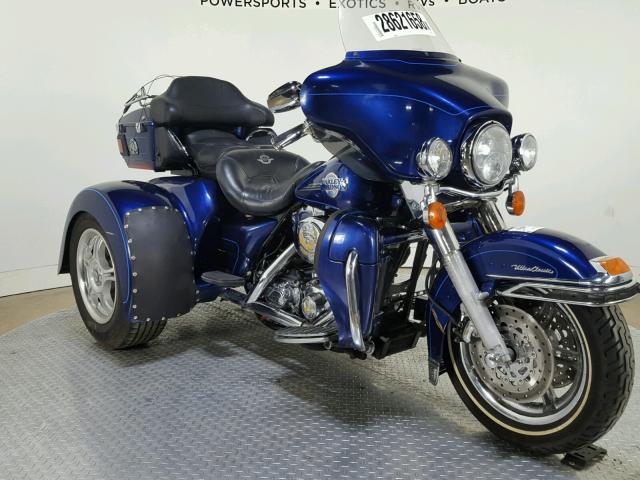 1HD1FCW136Y621942 - 2006 HARLEY-DAVIDSON FLHTCUI Көк фото 2