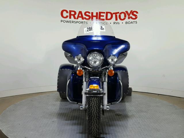 1HD1FCW136Y621942 - 2006 HARLEY-DAVIDSON FLHTCUI Көк фото 3