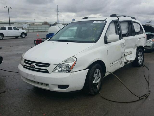 KNDMB233266057612 - 2006 KIA SEDONA EX WHITE photo 2