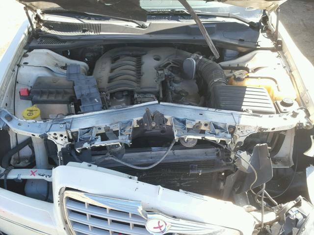 2C3KA53G76H527733 - 2006 CHRYSLER 300 TOURIN CREAM photo 7