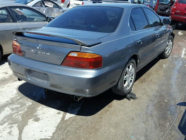 19UUA5663YA057498 - 2000 ACURA 3.2TL GRAY photo 4