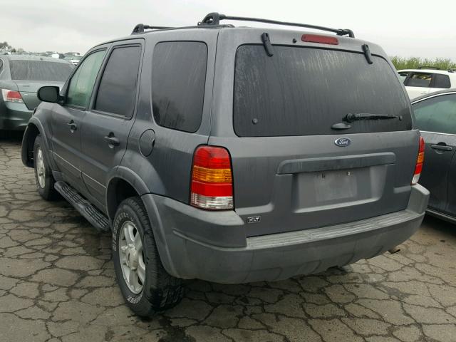 1FMYU03132KC84562 - 2002 FORD ESCAPE XLT CHARCOAL photo 3