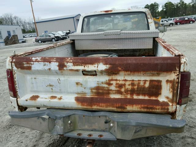 1FTHF2514GNA10574 - 1986 FORD F250 WHITE photo 9