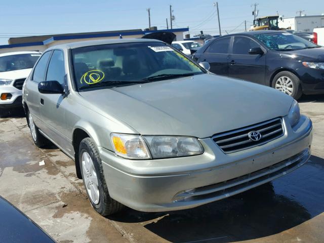 JT2BG22K5Y0496870 - 2000 TOYOTA CAMRY CE BEIGE photo 1