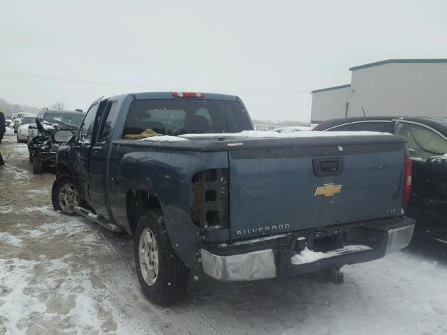 1GCEC29J89Z114390 - 2009 CHEVROLET SILVERADO BLUE photo 3