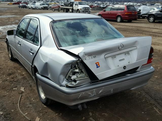 WDBHA23G6WA602374 - 1998 MERCEDES-BENZ C 230 SILVER photo 3