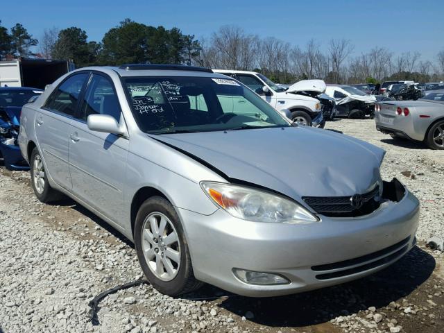 4T1BE30K23U689528 - 2003 TOYOTA CAMRY LE SILVER photo 1