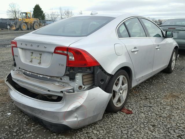 YV1622FS0C2050182 - 2012 VOLVO S60 T5 SILVER photo 4