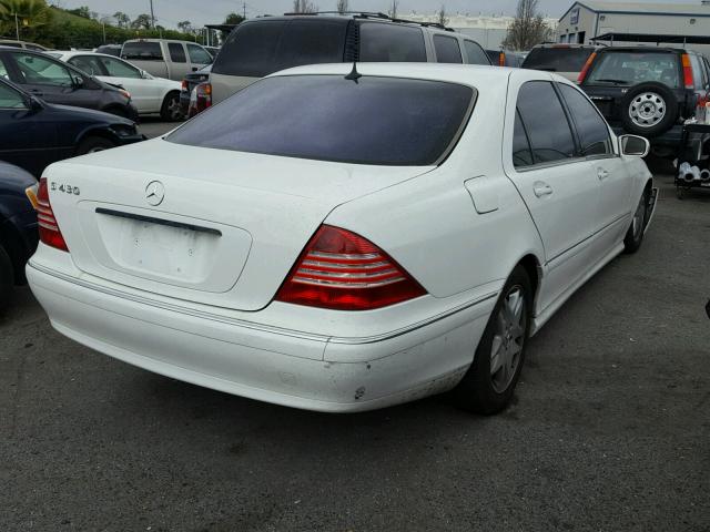 WDBNG70JX1A134799 - 2001 MERCEDES-BENZ S 430 WHITE photo 4