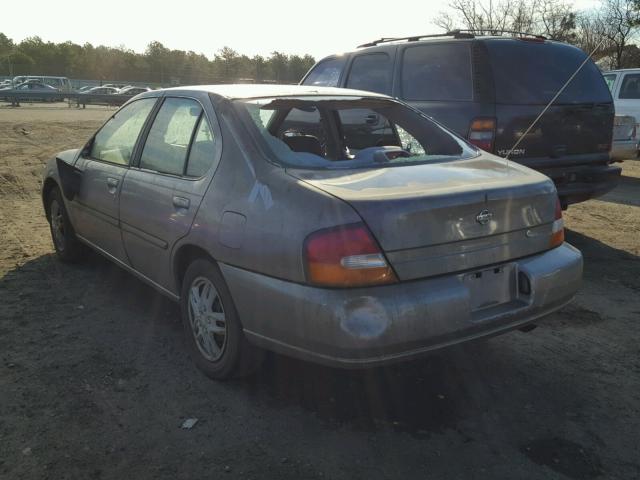 1N4DL01D1XC132709 - 1999 NISSAN ALTIMA XE SILVER photo 3