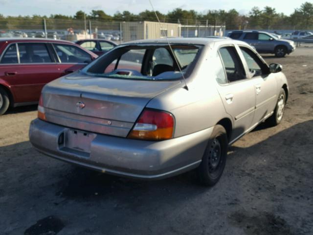 1N4DL01D1XC132709 - 1999 NISSAN ALTIMA XE SILVER photo 4