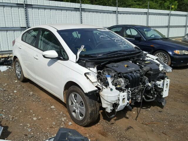 3KPFL4A71HE016571 - 2017 KIA FORTE LX WHITE photo 1