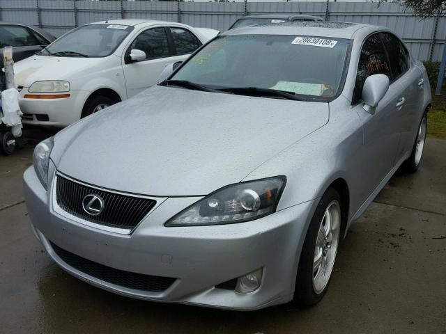 JTHCK262065004023 - 2006 LEXUS IS 250 SILVER photo 2