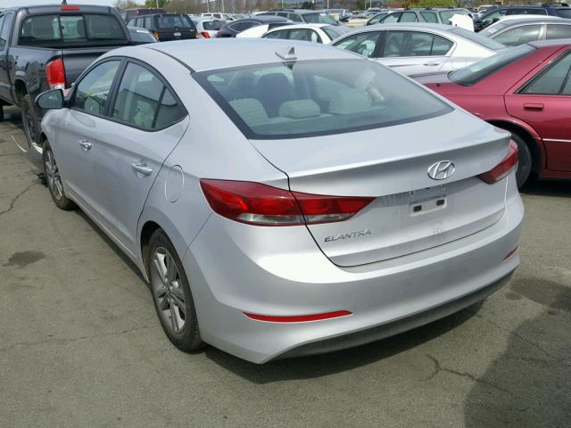 KMHD84LF3JU452466 - 2018 HYUNDAI ELANTRA SE SILVER photo 3