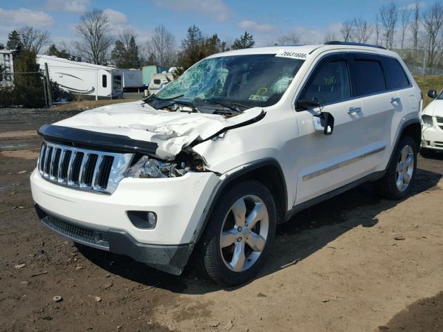 1C4RJFBG2CC174561 - 2012 JEEP GRAND CHER WHITE photo 2