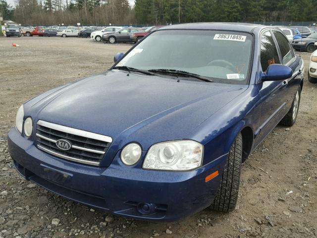 KNAGD128465441215 - 2006 KIA OPTIMA LX BLUE photo 2