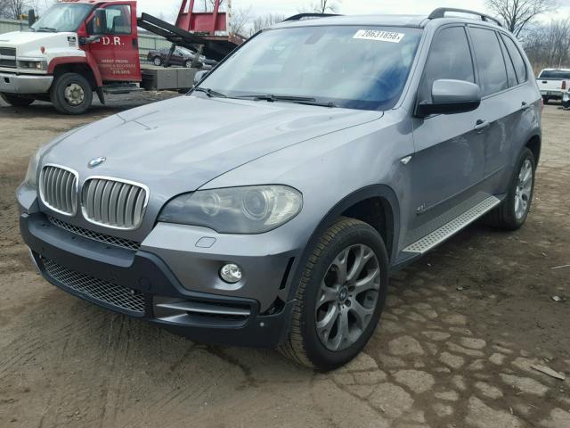 5UXFE83577LZ37713 - 2007 BMW X5 4.8I GRAY photo 2