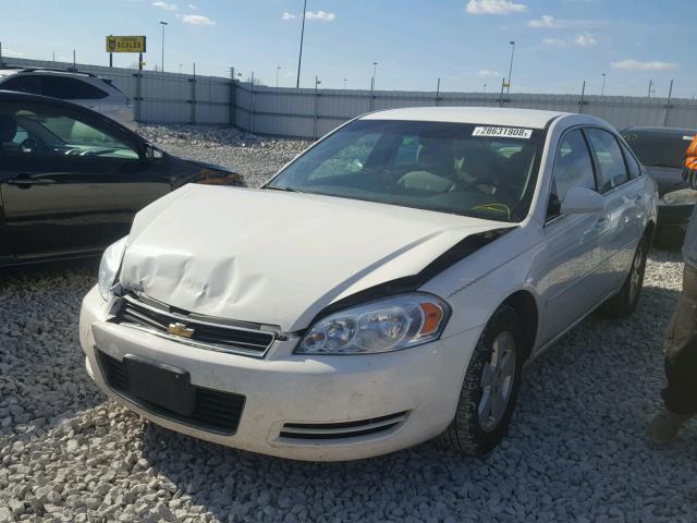 2G1WT58N479295966 - 2007 CHEVROLET IMPALA LT WHITE photo 2